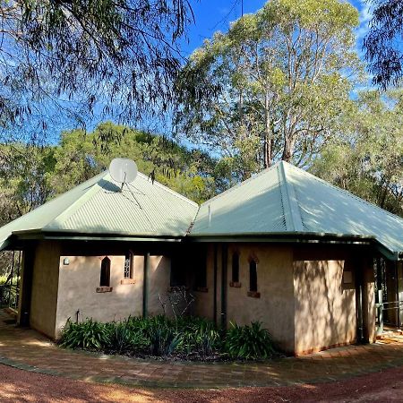 Waterfall Cottages Margaret River Bagian luar foto